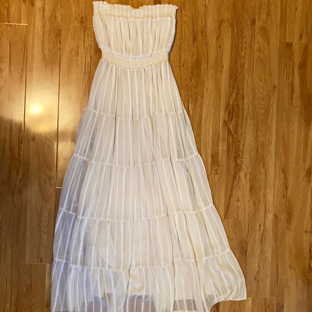 Forever 21 Strapless Bohemian Maxi Dress NWT